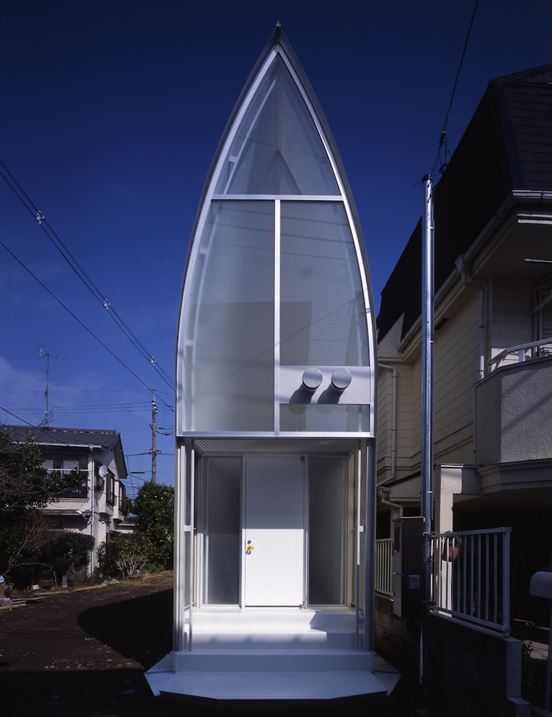 Illustration for article titled These Are the Narrowest Houses in the World